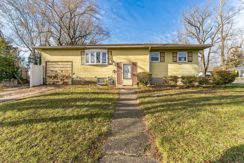 Foreclosure Real Estate Photography (45 Minutes)